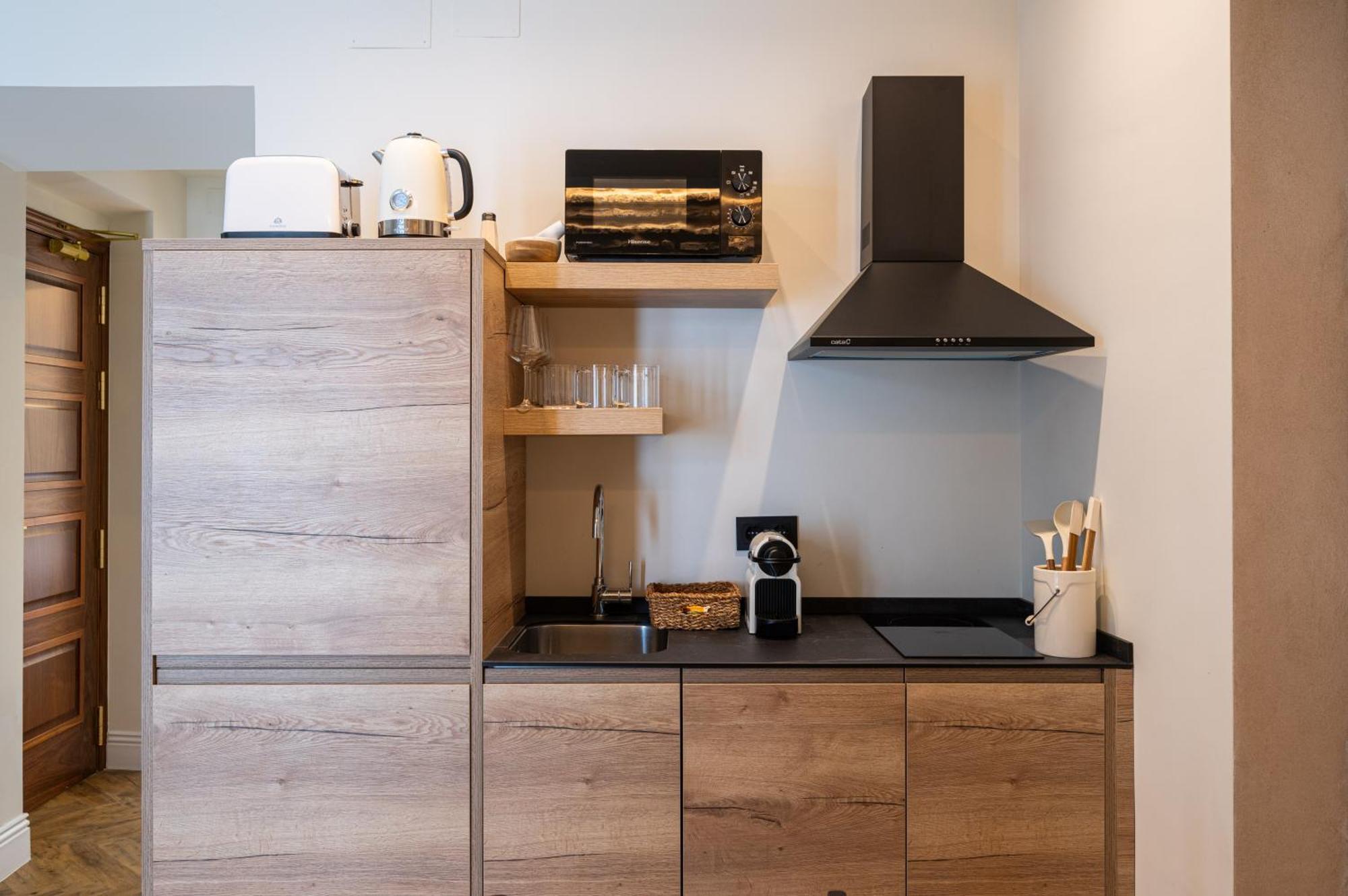Apartamentos Gravina 56 Севиля Екстериор снимка